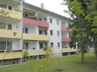 Wohnimmobilie Kauf Etagenwohnung Klassische, renovierungsbedürftige 2-Zimmer-Eigentumswohnung in Kaufbeuren-Neugablonz