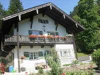 Wohnimmobilie Kauf Burg/Schloß/Bauernhaus/Villa/Herrenhaus/Landhaus/Reiterhof Das Landhaus des Ordens der Armen Schulschwestern - Traumlage in Schliersee