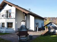 Wohnimmobilie Kauf Einfamilienhaus Viel Platz für Familie, Arbeit ...