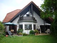 Wohnimmobilie Kauf Einfamilienhaus Idyllisches Einfamilienhaus mit Einliegerwohnung in ruhiger Wohnlage