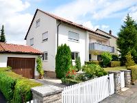 Wohnimmobilie Kauf Mehrfamilienhaus Gepflegtes Dreifamilienhaus in Toplage von Ditzingen