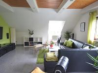 Wohnimmobilie Miete Dachgeschosswohnung Exklusive 3,5 Zimmer Dachgeschoss Wohnung mit ca. 95 m² Wohnfläche in Friolzheim