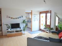 Wohnimmobilie Miete Dachgeschosswohnung Tolle 2 Zimmer Dachgeschosswohnung mit großer Dachterrasse im Hummelbaumgebiet von Renningen