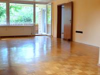 Wohnimmobilie Kauf Erdgeschosswohnung Endlich Ihr eigener Herr - großzügige, renovierte 3,5 Zimmer Wohnung