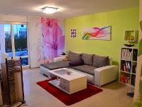 Wohnimmobilie Kauf Erdgeschosswohnung Tolle 2 Zimmer Wohnung mit Terrasse und Tiefgaragenstellplatz in ruhiger Lage von Magstadt