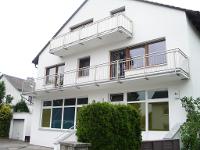 Wohnimmobilie Kauf Mehrfamilienhaus Heimelige 3-Zimmerwohnung mit Garten sucht Kapitalanleger!