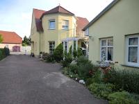 Wohnimmobilie Kauf Einfamilienhaus Kloster Zinna! Einfamilienhaus mit kleinem Bungalow sucht neuen Besitzer