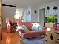 Wohnimmobilie Miete Dachgeschosswohnung Dachgeschosswohnung :: 4,0 Zimmer :: ca. 87 m² :: Baujahr 1830/1999 :: 73630 Remshalden
