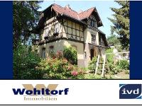 Wohnimmobilie Kauf Burg/Schloß/Bauernhaus/Villa/Herrenhaus/Landhaus/Reiterhof Charmante, denkmalgeschützte Villa in Top-Lage
