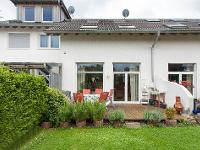 Wohnimmobilie Kauf Reihenhaus Junges Reihenmittelhaus