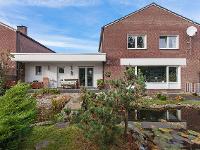 Wohnimmobilie Kauf Einfamilienhaus Einfamilienhaus mit großer Teichanlage