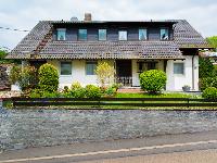 Wohnimmobilie Kauf Einfamilienhaus Heidelberg: Freistehendes Ein- bis Dreifamilienhaus