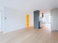 Wohnimmobilie Miete Mehrfamilienhaus 3.5-Zimmerwohnung, 5. OG