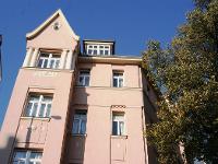 Wohnimmobilie Kauf Etagenwohnung Helle, vermietete Drei-Zimmer-Wohnung mit Balkon im schönen Gohlis
