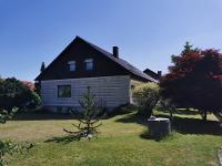 Wohnimmobilie Kauf Einfamilienhaus Haus mit schönem Garten