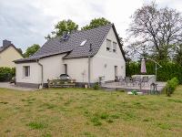 Wohnimmobilie Kauf Einfamilienhaus Idylle am Dorfrand bietet Platz für Ihre Träume