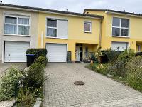 Wohnimmobilie Kauf Reihenhaus Reihenmittelhaus im Bestzustand mit Sonnenterrasse und Kamin
