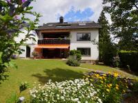 Wohnimmobilie Kauf Mehrfamilienhaus Zweifamilienhaus mit Traumgarten