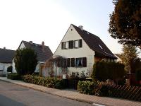 Wohnimmobilie Kauf Einfamilienhaus Gemütliches Einfamilienhaus auf herrlichem Grundstück