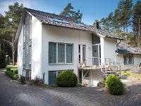 Wohnimmobilie Kauf Einfamilienhaus Wohnen und Arbeiten: Modernes Haus mit 3.600 m² Parkgrundstück