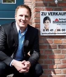 Martin J. Woitscheck