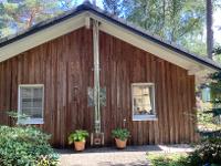 Wohnimmobilie Kauf Einfamilienhaus Wohnen wo andere Urlaub machen. Gemütliches Einfamilienhaus (ca. 95 qm Wohnfläche, ca. 1.470 qm GS) mit Ferienhaus. Kaufpreis 350.000 € (Käufercourtage 3,57%)