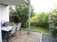 Wohnimmobilie Kauf Erdgeschosswohnung Großzügige, helle Erdgeschosswohnung mit eigenem Garten, Sauna und Carport