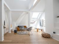Wohnimmobilie Kauf Dachgeschosswohnung Altbau-Dachgeschoss in München-Schwabing