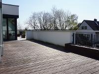 Wohnimmobilie Miete Dachgeschosswohnung Luxuriöse 3 Zi.-Penthousewohnung mit EBK, Dachterrasse & TG-Stellplatz