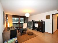 Wohnimmobilie Kauf Etagenwohnung Im Herzen von Lachen gemütliche 2 1/2 Zimmer Wohnung zu verkaufen. Klein aber gemütlich!