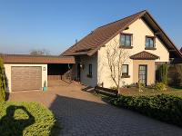 Wohnimmobilie Kauf Einfamilienhaus EFH mit Blick in die Natur