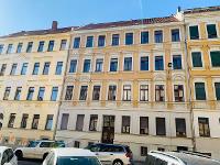 Wohnimmobilie Kauf Etagenwohnung Schicke 2,5-Raum-Wohnung mit Balkon im Leipziger Süden