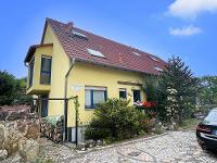 Wohnimmobilie Kauf Einfamilienhaus Unweit vom Zentrum der Landeshauptstadt und dabei in ländlich anmutender Siedlung wohnen !