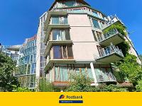 Wohnimmobilie Kauf Etagenwohnung Lassen Sie Licht in ihr Leben mit einem Rundum-Fensterpanorama und Blick in Parkanlage