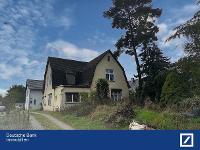 Wohnimmobilie Kauf Einfamilienhaus ***Selber wohnen auf ca. 75m² und Nutzung eines großen Gartens - EG mit Wohnrecht***