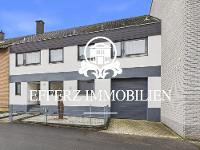 Wohnimmobilie Kauf Mehrfamilienhaus Reihenmittelhaus der besonderen Art! Außergewöhnliches Raumangebot mit Entwicklungspotenzial!