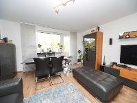 Wohnimmobilie Kauf Etagenwohnung Stylische 3-Zimmer-Wohnung mit großem Balkon & Garage
