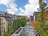 Wohnimmobilie Kauf Etagenwohnung Galeriewohnung in grüner Oase am Hohenzollernplatz