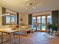 Wohnimmobilie Kauf Erdgeschosswohnung 4-Zimmer Erdgeschosswohnung mit 315 m² eigenem Garten