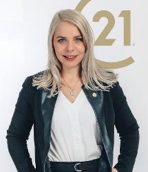 Adele Martens