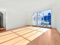 Wohnimmobilie Kauf Etagenwohnung Traumhafte 4-Zimmer ETW in kleiner, diskreter Wohnanlage mit hochwertiger Einbauküche sowie großem Balkon in München Bogenhausen/Johanneskirchen.