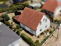 Wohnimmobilie Kauf Einfamilienhaus Sehr gepflegtes Einfamilienhaus mit Garage