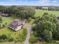 Wohnimmobilie Kauf Einfamilienhaus Leben auf dem Land - Großes Einfamilienhaus in idyllischer Lage