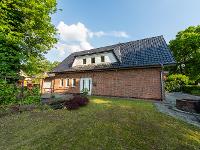 Wohnimmobilie Kauf Einfamilienhaus • Freistehendes Einfamilienhaus • Baujahr 2009 • Wohnfläche ca. 214 qm • Grundstücksfläche ca. 903 qm • 7 Zimmer • 5 Schlafzimmer