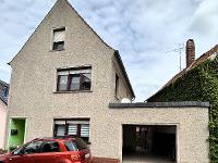 Wohnimmobilie Kauf Einfamilienhaus Einfamilienhaus mit Garten, Garage und Nebengelass
