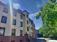 Wohnimmobilie Kauf Etagenwohnung Ein Zuhause mit Charakter: Sanierte Altbauwohnung aus ca. 1928 begeistert mit großzügigen Räumen, hohen Decken, Balkon, großem Garten zur Mitbenutzung und einer Lage, 