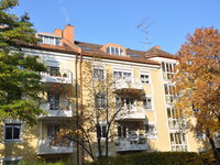 Wohnimmobilie Kauf Dachgeschosswohnung +++ charmant +++ mitten in Laim +++ ruhige Lage +++