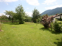 Wohnimmobilie Kauf Mehrfamilienhaus Baugrundstück, ca. 490m², in sonniger und Zentraler Lage von Bad Kohlgrub, voll erschlossen, bebaubar mit einem Einfamilienhaus. Eine rechtsverbindliche Zusage - ge