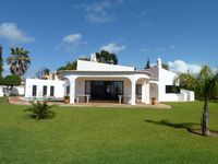 Auslandsimmobilie Einfamilienhaus Exklusive, strandnahe Villa mit Pool in Carvoeiro / Algarve - provisionsfrei!
