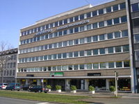 Wohnimmobilie Miete Büro/Praxis Vermittlung einer Büroetage mit 440 qm Nutzfläche und Pkw-Stellplätzen am Altstadtring für eine Versicherungsgruppe